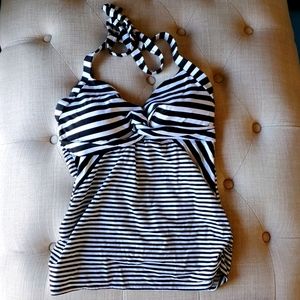 A Pea in the Pod Maternity Tankini